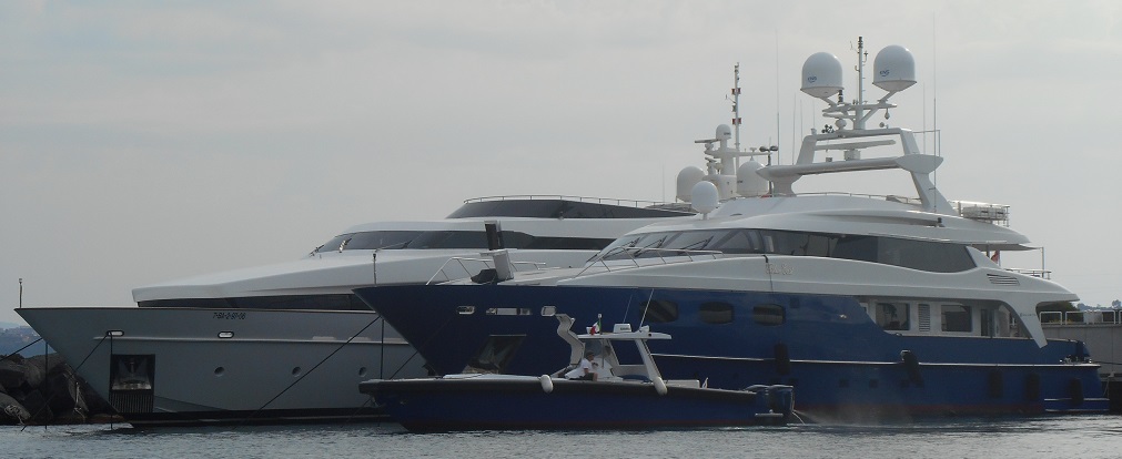 ormeggio yacht